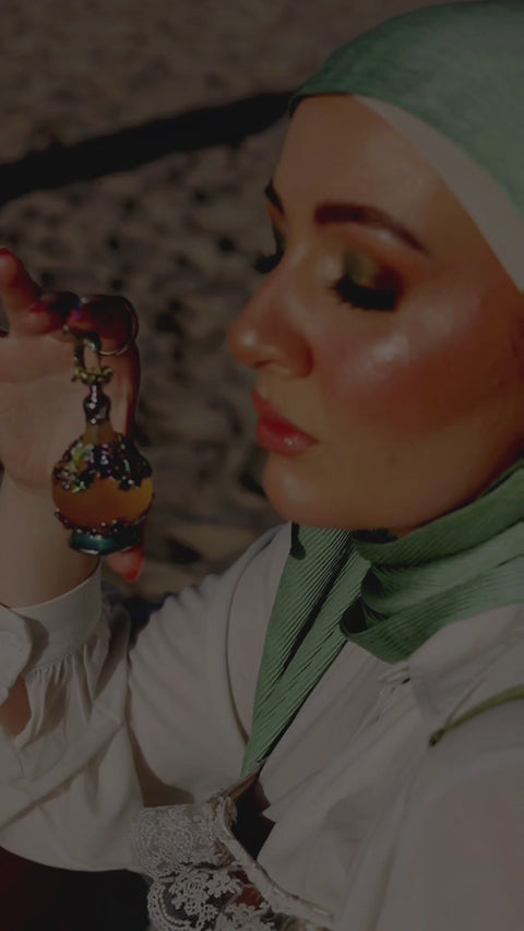 Watch Nefertiti Egyptian Perfume Oil video 1