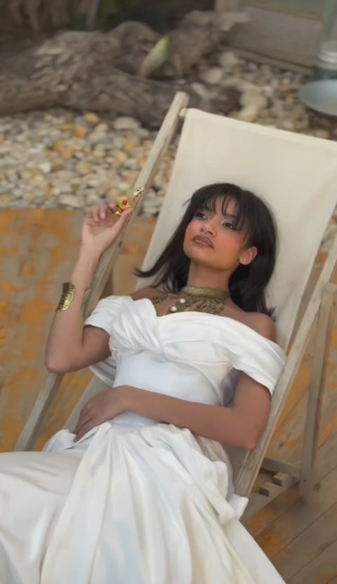 Watch Cherry Aura Egyptian Perfume Oil video 2